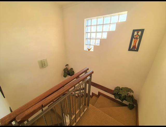 3 BEDROOM HOUSE FOR SALE IN RUYTERWACHT